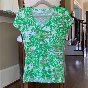 Lilly Pulitzer V-neck Tee